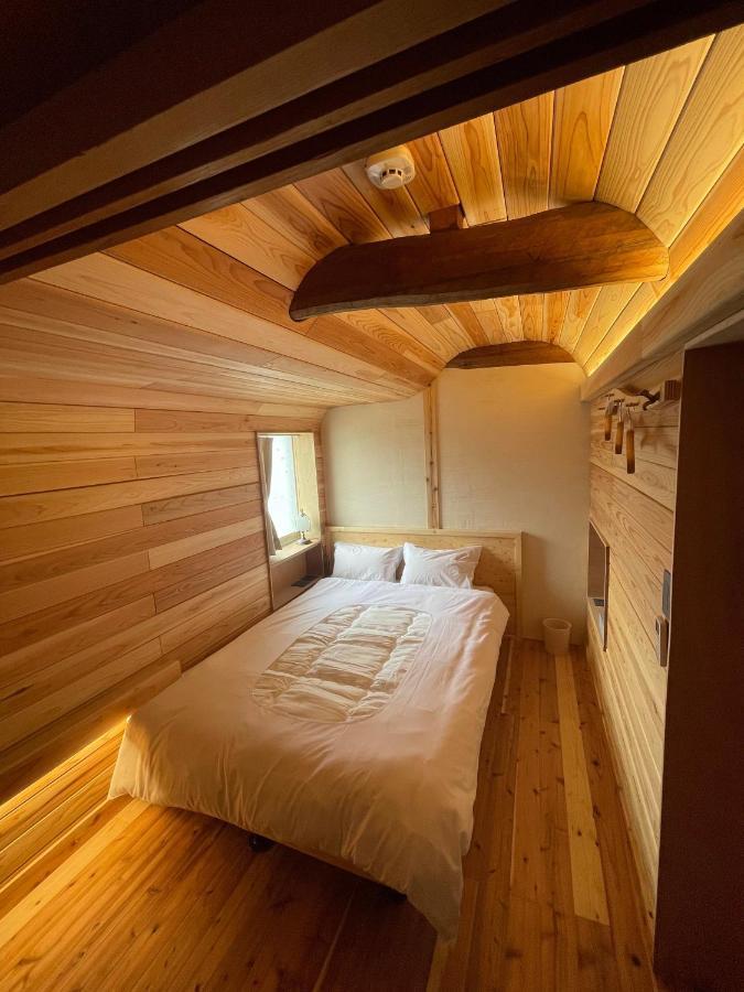 岡邸 Apartment Tonosho  Exterior photo