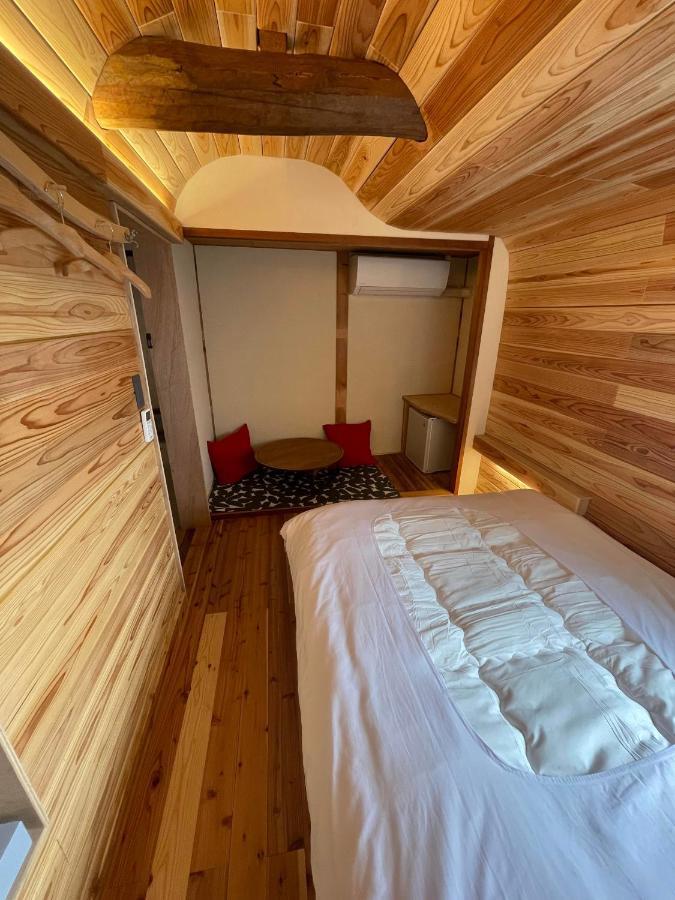 岡邸 Apartment Tonosho  Exterior photo